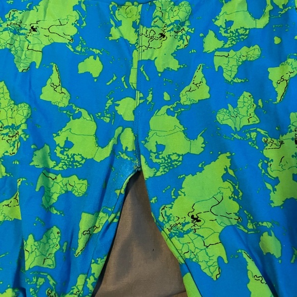 LuLaRoe one size earth/map leggings - Picture 4 of 4
